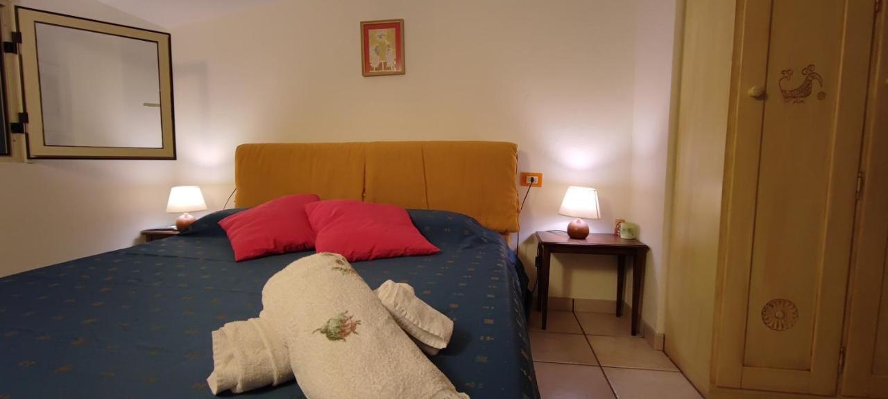 Ferienwohnung Attico Pedraladda Castelsardo Exterior foto