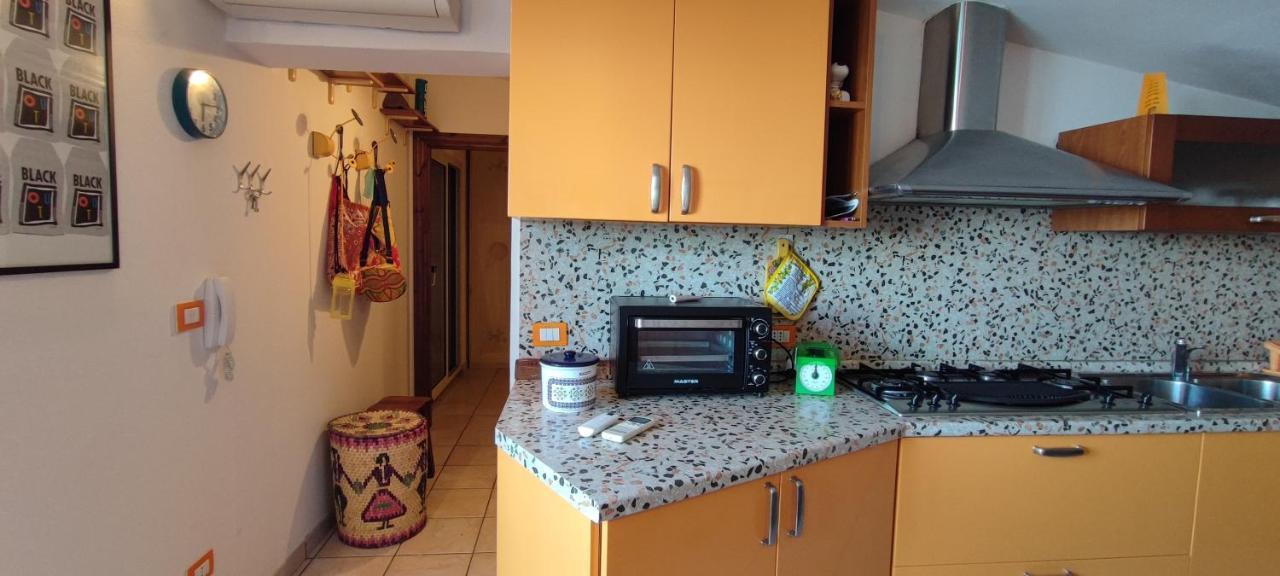 Ferienwohnung Attico Pedraladda Castelsardo Exterior foto
